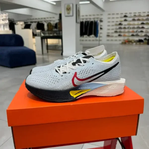 Nk Zoomx Vaporfly Next%3 白金黄红 ：HJ9079-100