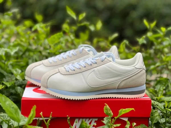 Nike阿甘白灰蓝 NIKE CORTEZ 耐克 Cortez 运动鞋 HF6410-101