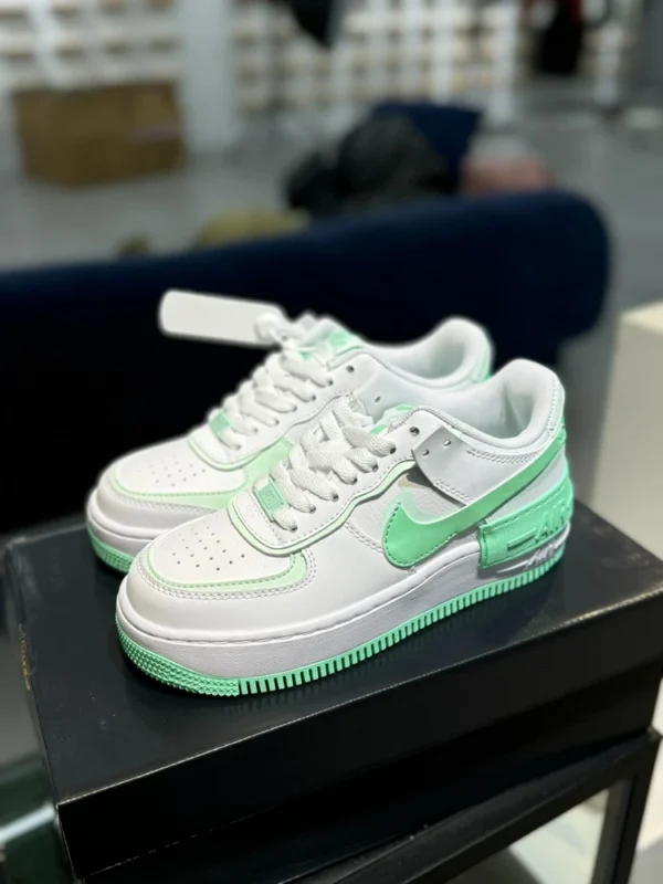 空军一号马卡龙白草绿 Nike AIR Force 1 Shadow 空军一号 FZ3773-100