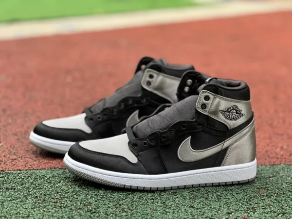 aj1黑银丝绸高帮 Air Jordan 1 High高帮复古篮球鞋FD4810-010